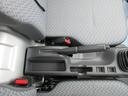 ＫＣエアコンパワステ　４ＷＤ　ＣＤプレーヤー　ＡＢＳ　アルミホイール　荷台マット　アッパーメンバーガード　フロアマット　ドアバイザー　保証付販売車（28枚目）