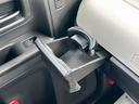 ＨＹＢＲＩＤ　Ｇ　４ＷＤ　フルセグナビ　運転席シートヒーター　ＣＤ　ＤＶＤ　Ｂｌｕｅｔｏｏｔｈ　オートライト　オートエアコン　衝突被害軽減ブレーキ　キーレスプッシュスタート　アイドリングストップ　横滑り防止装置　社外アルミホイール　保証付販売車（41枚目）