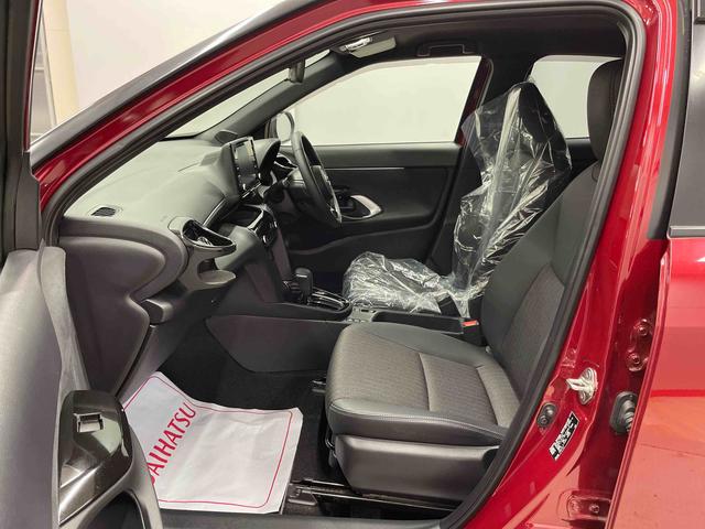 ヤリスクロス ハイブリッドZ(13枚目)