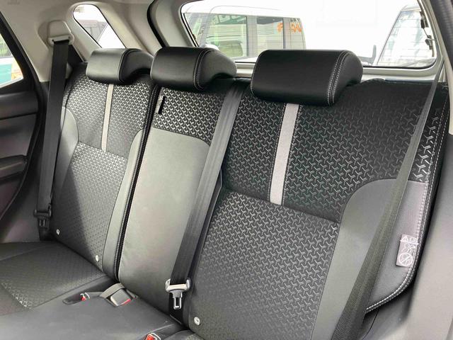 ロッキー プレミアムG HEV(14枚目)