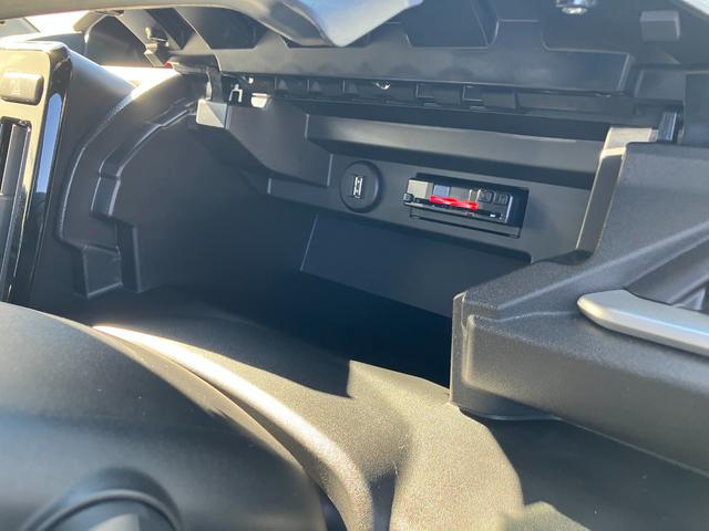 デリカＤ：２ カスタムハイブリッドＭＶ　全方位カメラパッケージ　ナビ　全方位カメラ　ＥＴＣ　両側電動スライドドア　衝突被害軽減ブレーキ　Ｐソナー　クルーズコントロール　前席シートヒーター　３年保証　レンタカーアップ（46枚目）