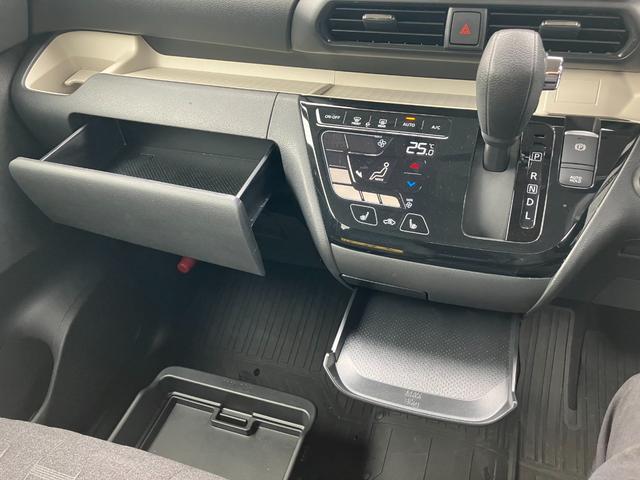 デリカミニ Ｇ　プレミアム（13枚目）