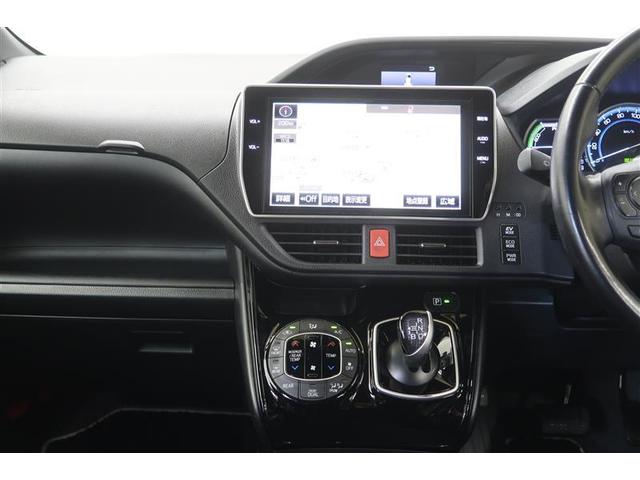 ノア ハイブリッドＳｉ　ダブルバイビー　フルセグ　メモリーナビ　ＤＶＤ再生　バックカメラ　衝突被害軽減システム　ＥＴＣ　両側電動スライド　ＬＥＤヘッドランプ　乗車定員７人　３列シート　ワンオーナー　フルエアロ　記録簿（17枚目）