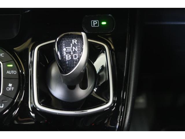 ノア ハイブリッドＳｉ　ダブルバイビー　フルセグ　メモリーナビ　ＤＶＤ再生　バックカメラ　衝突被害軽減システム　ＥＴＣ　両側電動スライド　ＬＥＤヘッドランプ　乗車定員７人　３列シート　ワンオーナー　フルエアロ　記録簿（20枚目）