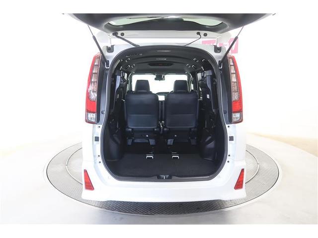 ノア ハイブリッドＳｉ　ダブルバイビー　フルセグ　メモリーナビ　ＤＶＤ再生　バックカメラ　衝突被害軽減システム　ＥＴＣ　両側電動スライド　ＬＥＤヘッドランプ　乗車定員７人　３列シート　ワンオーナー　フルエアロ　記録簿（33枚目）