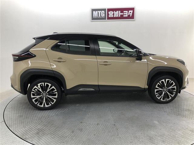 ヤリスクロス ハイブリッドZ アドベンチャー 4WD フルセグ メモリーナビ ミュージックプレイヤー接続可 バックカメラ 衝突被害軽減システム ETC LEDヘッドランプ ワンオーナー 記録簿(6枚目)