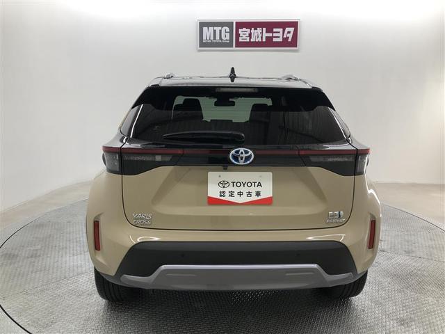 ヤリスクロス ハイブリッドZ アドベンチャー 4WD フルセグ メモリーナビ ミュージックプレイヤー接続可 バックカメラ 衝突被害軽減システム ETC LEDヘッドランプ ワンオーナー 記録簿(8枚目)