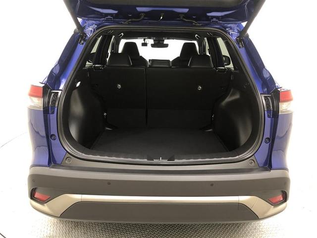 カローラクロス ハイブリッド　Ｚ　メモリーナビ　ミュージックプレイヤー接続可　バックカメラ　衝突被害軽減システム　ＥＴＣ　ドラレコ　ＬＥＤヘッドランプ　ワンオーナー（11枚目）