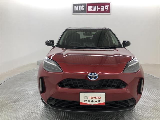 ヤリスクロス ハイブリッドＧ　４ＷＤ　フルセグ　メモリーナビ　ＤＶＤ再生　ミュージックプレイヤー接続可　バックカメラ　衝突被害軽減システム　ＥＴＣ　ドラレコ　ＬＥＤヘッドランプ　ワンオーナー　記録簿（7枚目）
