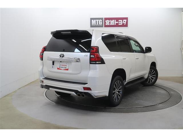 ランドクルーザープラド ＴＸ　Ｌパッケージ　革シート　サンルーフ　４ＷＤ　フルセグ　メモリーナビ　ＤＶＤ再生　バックカメラ　衝突被害軽減システム　ＥＴＣ　ＬＥＤヘッドランプ　ワンオーナー　フルエアロ　記録簿（9枚目）