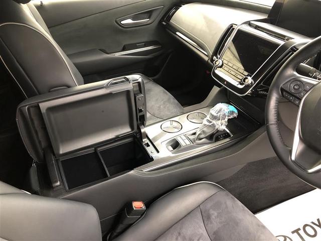 クラウンハイブリッド RSアドバンス Four 4WD フルセグ メモリーナビ DVD再生 ミュージックプレイヤー接続可 バックカメラ 衝突被害軽減システム ETC ドラレコ LEDヘッドランプ ワンオーナー(33枚目)