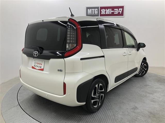 シエンタ ハイブリッドZ フルセグ メモリーナビ ミュージックプレイヤー接続可 バックカメラ 衝突被害軽減システム ETC 両側電動スライド LEDヘッドランプ ウオークスルー ワンオーナー 記録簿(6枚目)