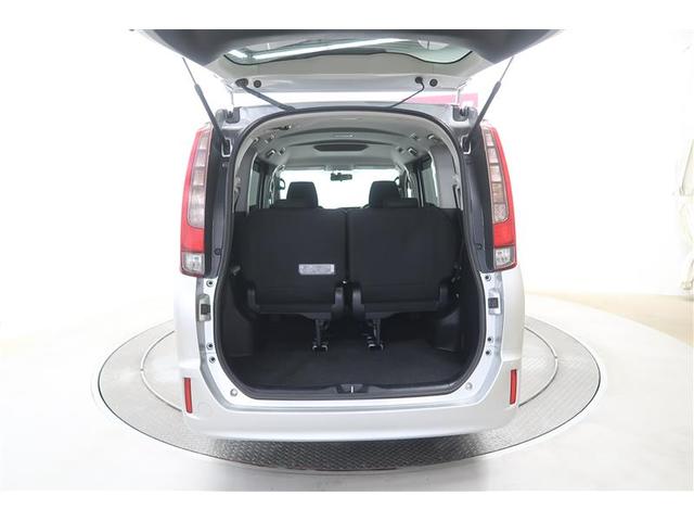 エスクァイア Ｘｉ　フルセグ　メモリーナビ　ＤＶＤ再生　バックカメラ　ＥＴＣ　ドラレコ　電動スライドドア　ＬＥＤヘッドランプ　乗車定員７人　３列シート　ワンオーナー　記録簿　アイドリングストップ（29枚目）