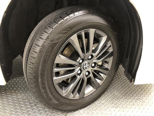 ヴォクシー ハイブリッドＳ－Ｚ　４ＷＤ　フルセグ　メモリーナビ　ＤＶＤ再生　ミュージックプレイヤー接続可　バックカメラ　衝突被害軽減システム　ＥＴＣ　ドラレコ　両側電動スライド　ＬＥＤヘッドランプ　乗車定員７人　３列シート（15枚目）