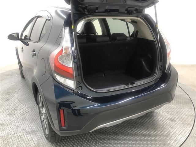 アクア クロスオーバー フルセグ メモリーナビ DVD再生 バックカメラ 衝突被害軽減システム ETC ワンオーナー 記録簿(10枚目)