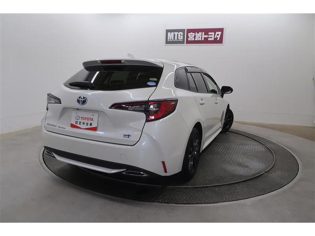 カローラツーリング ハイブリッド　ダブルバイビー　フルセグ　メモリーナビ　ミュージックプレイヤー接続可　バックカメラ　衝突被害軽減システム　ＥＴＣ　ＬＥＤヘッドランプ　ワンオーナー　記録簿（11枚目）