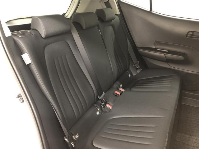 アクア Ｘ　４ＷＤ　メモリーナビ　ミュージックプレイヤー接続可　バックカメラ　衝突被害軽減システム　ＥＴＣ　ドラレコ　ＬＥＤヘッドランプ　ワンオーナー（19枚目）