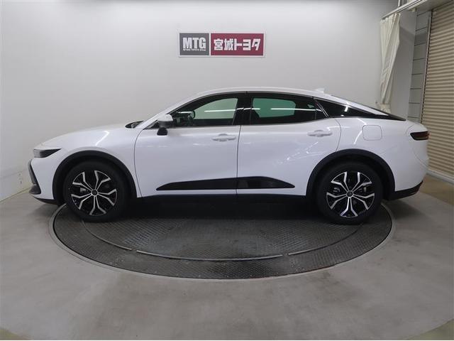 クラウンクロスオーバー Ｇアドバンスド　４ＷＤ　フルセグ　ミュージックプレイヤー接続可　バックカメラ　衝突被害軽減システム　ＥＴＣ　ドラレコ　ＬＥＤヘッドランプ　ワンオーナー（8枚目）