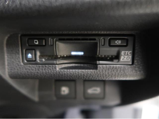 クラウンクロスオーバー Ｇアドバンスド　４ＷＤ　フルセグ　ミュージックプレイヤー接続可　バックカメラ　衝突被害軽減システム　ＥＴＣ　ドラレコ　ＬＥＤヘッドランプ　ワンオーナー（28枚目）