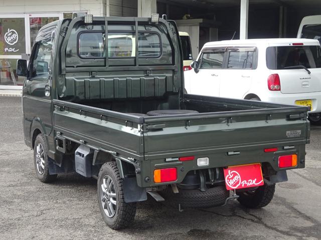 キャリイトラック ＫＸ　４ＷＤ　５ＭＴ　エアコン　パワステ　パワーウィンド　キーレス　デフロック　カロッツェリアＳＤナビ　地デジＴＶ　バックカメラ　ＢＴ対応　ＥＴＣ　カロッツェリアサテライトスピーカー　レーダーブレーキ（6枚目）