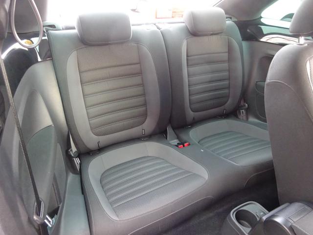 ザ・ビートル Ｒライン　Ｒライン／ワンオーナー／禁煙／純正ナビ／Ｂｌｕｅｔｏｏｔｈ／ＵＳＢ／バックカメラ／スマートエントリー／プッシュスタート／ＨＩＤ／ヘッドランプ／クルコン／パークディスタンス／ブラインドスポット（12枚目）