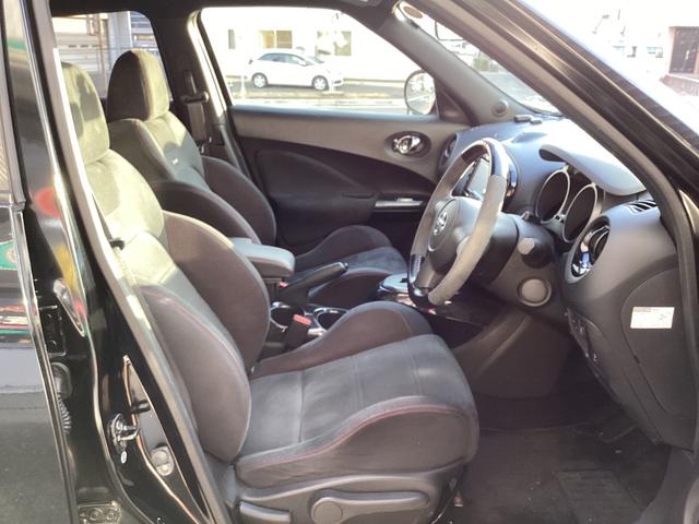 ジューク ニスモ 4WD ターボ 純正ナビTV バックモニター 純正18インチアルミ ETC インテリジェントキー(13枚目)