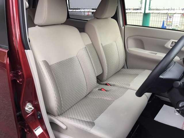 L SAIII 衝突被害軽減ブレーキ ナビゲーション TV 4WD バックカメラ ETC車載器 プライバシーガラス リアワイパー ベンチシート アームレスト アイドリングストップ 1年間走行距離無制限の中古車保証付き(10枚目)