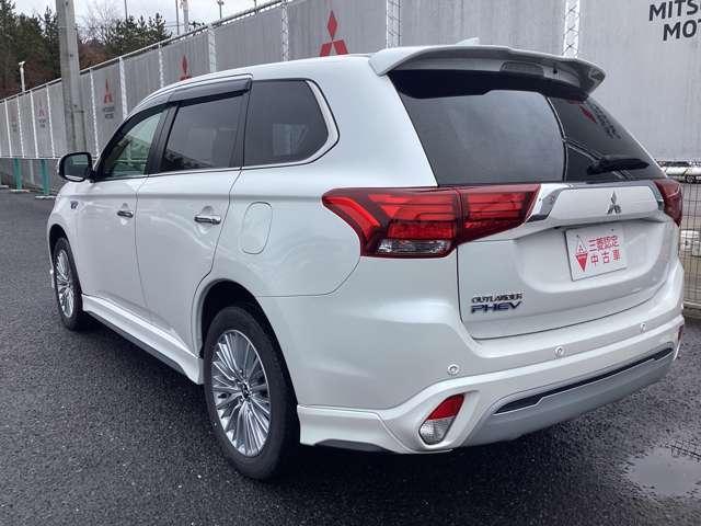 三菱 アウトランダーＰＨＥＶ