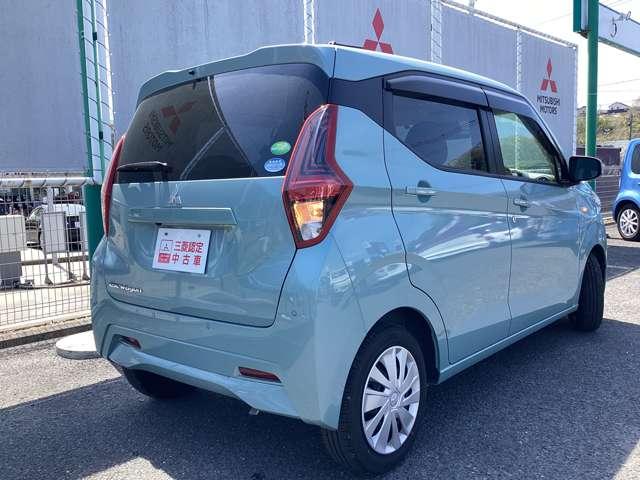 ｅＫワゴン Ｍ　衝突被害軽減ブレーキ　ナビゲーション　テレビ　バックカメラ　ＥＴＣ車載器　ドライブレコーダー　アイドリングストップ　シートヒーター　ベンチシート　アームレスト　プライバシーガラス　リアワイパー　当社買取車両　１年間走行距離無制限の中古車保証付き（9枚目）