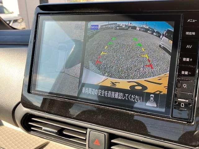 デリカミニ Ｔ　プレミアム　衝突被害軽減ブレーキ　純正ナビゲーション（8枚目）