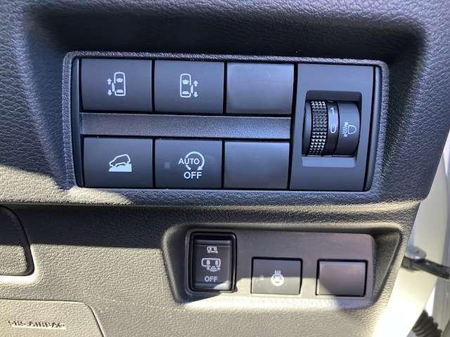 デリカミニ Ｔ　プレミアム　衝突被害軽減ブレーキ　純正ナビゲーション（15枚目）