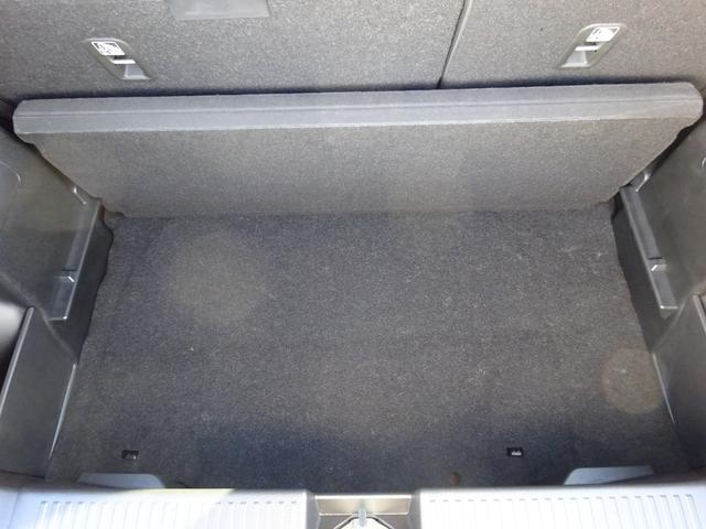 フロンクス １型　スズキコネクト・電動Ｐ・４ＷＤ・洗練グローバルデザイン　お問い合わせは県内でも老舗の須賀川中古車センターへ！新車・中古車両方のご相談が可能です。また、スズキ一筋２０年超のベテラン営業が適切な車種、ご購入方法、メンテプラン、自動車保険をご案内いたします。（13枚目）