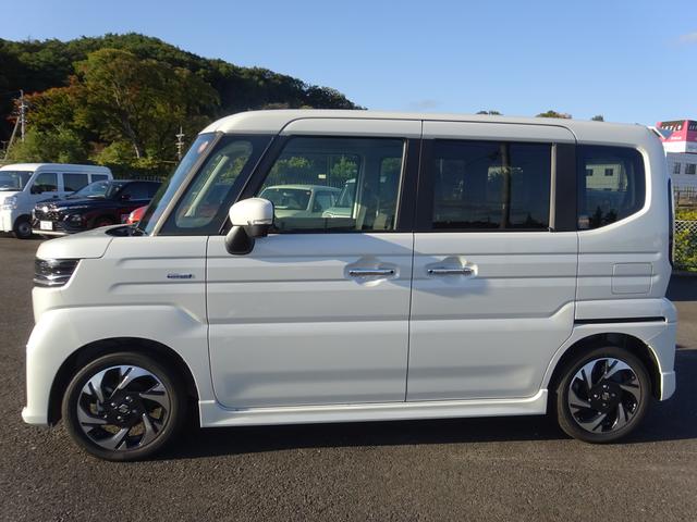 スペーシアカスタム カスタム HYBRID XSターボ  全方位ナビ スライドドア 純正ナビ シートヒーター プッシュスタート オートエアコン スズキセーフティーサポート アイドリングストップ 衝突安全ボディ 横滑り防止機能 盗難防止システム(6枚目)