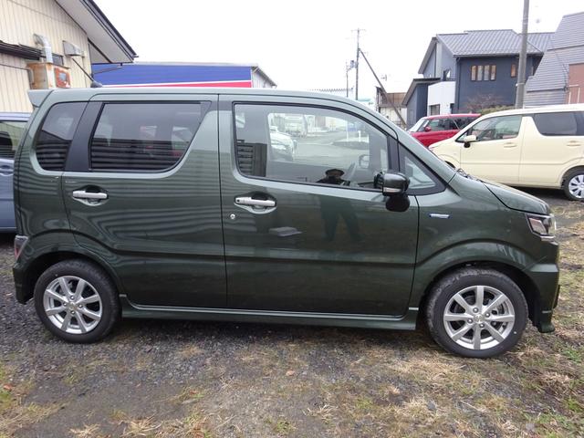 ワゴンＲカスタムＺ カスタムＺ　ＨＹＢＲＩＤ　ＺＸ　４型　【４ＷＤ・コネクト付】　お問い合わせは県内でも老舗の須賀川中古車センターへ！新車・中古車両方のご相談が可能です。また、スズキ一筋２０年超のベテラン営業が適切な車種、ご購入方法、メンテプラン、自動車保険をご案内いたします。（10枚目）