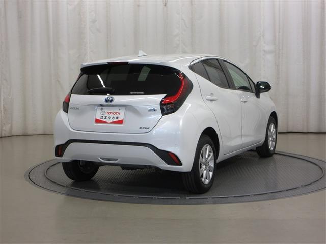 アクア Z 4WD 寒冷地 衝突被害軽減システム メモリーナビ LEDヘッドランプ アルミホイール バックカメラ スマートキー オートクルーズコントロール アイドリングストップ ETC 盗難防止装置 キーレス(4枚目)