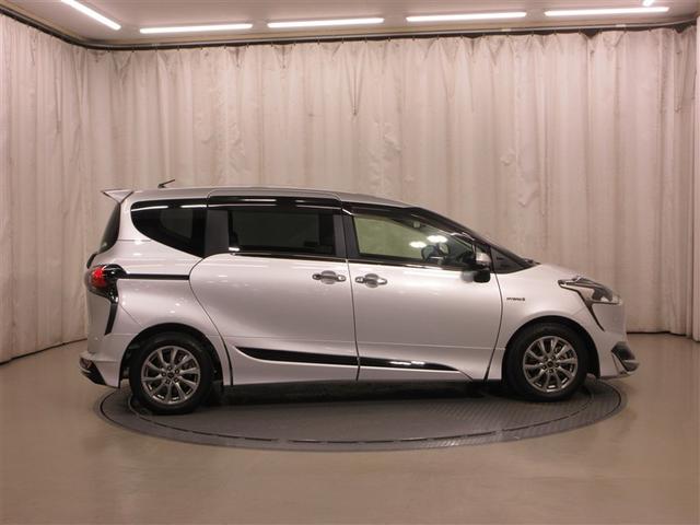 シエンタ ハイブリッドG クエロ 寒冷地 衝突被害軽減システム メモリーナビ フルセグ LEDヘッドランプ 両側電動スライド フルエアロ アルミホイール バックカメラ スマートキー オートクルーズコントロール アイドリングストップ(5枚目)