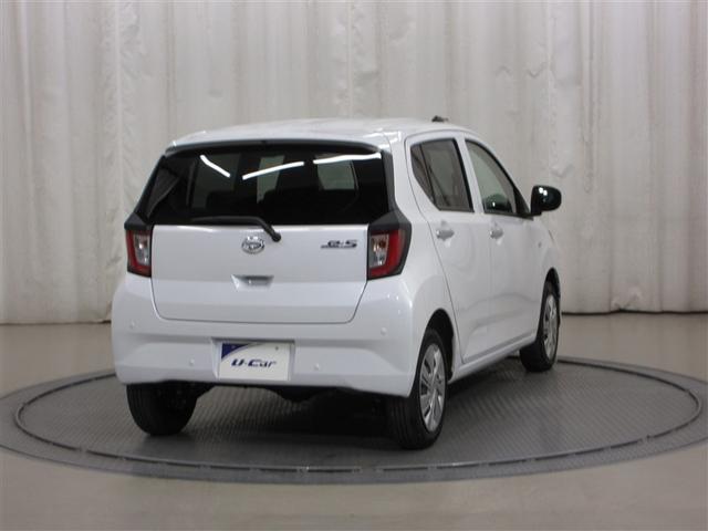 ハイマウントストップランプ採用で、後続車に対して自車の存在をアピールしてくれます！