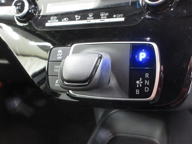 アクア Ｘ　４ＷＤ　衝突被害軽減システム　ＬＥＤヘッドランプ　バックカメラ　スマートキー　オートクルーズコントロール　アイドリングストップ　ＥＴＣ　盗難防止装置　キーレス　横滑り防止機能　ハイブリッド（7枚目）