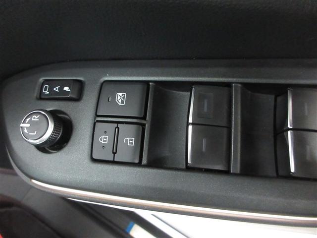 クラウンクロスオーバー Gアドバンスド・レザーパッケージ 4WD 衝突被害軽減システム フルセグ 革シート LEDヘッドランプ アルミホイール バックカメラ ドラレコ スマートキー オートクルーズコントロール アイドリングストップ ETC 盗難防止装置(17枚目)