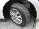 装着のタイヤサイズは「185/60R15」です