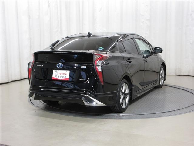 プリウス Aツーリングセレクション 4WD 衝突被害軽減システム メモリーナビ フルセグ LEDヘッドランプ フルエアロ アルミホイール バックカメラ スマートキー オートクルーズコントロール アイドリングストップ ETC 盗難防止装置(4枚目)