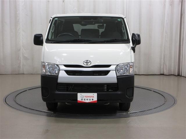 ハイエースバン ＤＸ　４ＷＤ　衝突被害軽減システム　ディーゼル　メモリーナビ　ワンセグ　バックカメラ　ドラレコ　ＥＴＣ　盗難防止装置　キーレス　横滑り防止機能　乗車定員６人（2枚目）