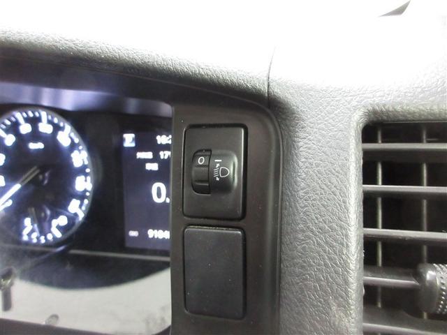 ハイエースバン ＤＸ　４ＷＤ　衝突被害軽減システム　ディーゼル　メモリーナビ　ワンセグ　バックカメラ　ドラレコ　ＥＴＣ　盗難防止装置　キーレス　横滑り防止機能　乗車定員６人（14枚目）