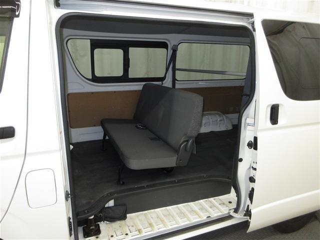 ハイエースバン ＤＸ　４ＷＤ　衝突被害軽減システム　ディーゼル　メモリーナビ　ワンセグ　バックカメラ　ドラレコ　ＥＴＣ　盗難防止装置　キーレス　横滑り防止機能　乗車定員６人（17枚目）
