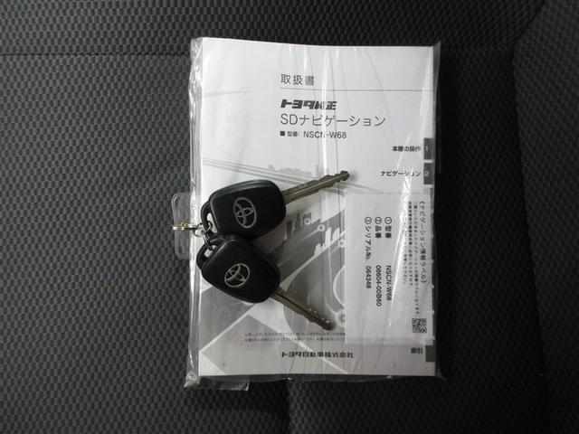 ハイエースバン ＤＸ　４ＷＤ　衝突被害軽減システム　ディーゼル　メモリーナビ　ワンセグ　バックカメラ　ドラレコ　ＥＴＣ　盗難防止装置　キーレス　横滑り防止機能　乗車定員６人（20枚目）