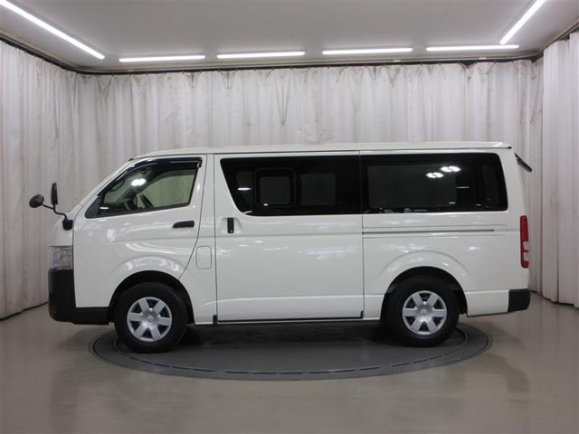 ハイエースバン DX 4WD 寒冷地 衝突被害軽減システム ディーゼル メモリーナビ バックカメラ ETC 盗難防止装置 キーレス 横滑り防止機能 乗車定員6人(3枚目)