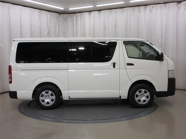 ハイエースバン DX 4WD 寒冷地 衝突被害軽減システム ディーゼル メモリーナビ バックカメラ ドラレコ ETC 盗難防止装置 キーレス 横滑り防止機能 乗車定員6人(5枚目)