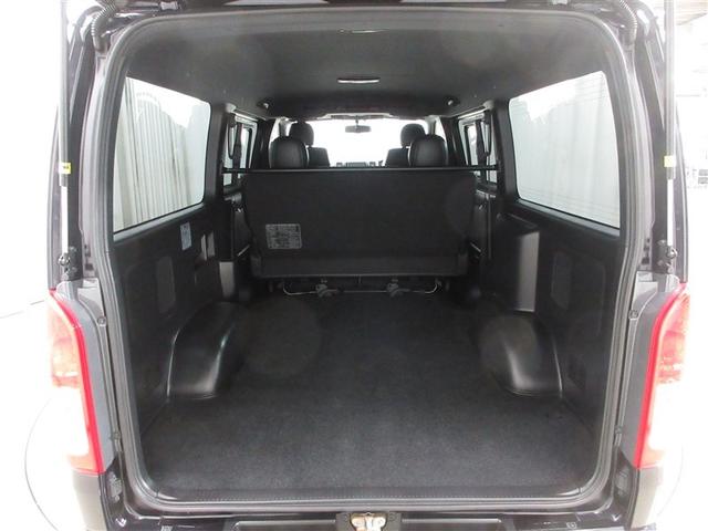 ハイエースバン スーパーＧＬ　ダークプライムＩＩ　４ＷＤ　ディーゼル　メモリーナビ　フルセグ　ＬＥＤヘッドランプ　バックカメラ　スマートキー　ＥＴＣ　盗難防止装置　キーレス　横滑り防止機能　ワンオーナー（20枚目）