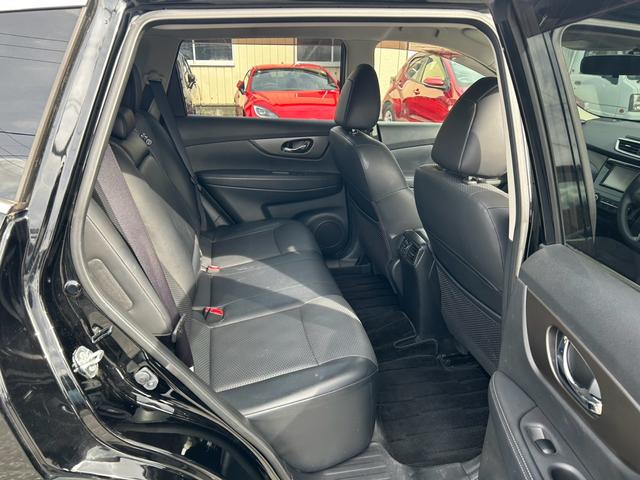 NISSAN X-TRAIL 20S