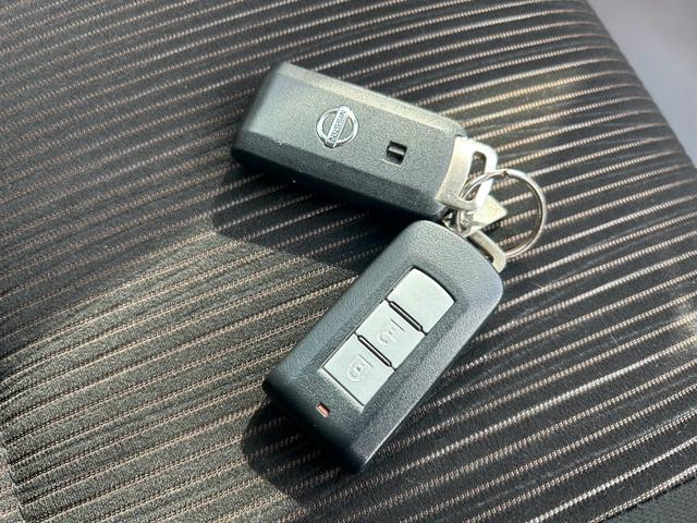 デイズ Ｘ　Ｖセレクション　４ＷＤ　ＥＴＣ　全方位カメラ　バックカメラ　ナビ　ＴＶ　シートヒーター　スマートキー　キーレス　アイドリングストップ　プッシュスタート　オートエアコン　アルミホイール（22枚目）